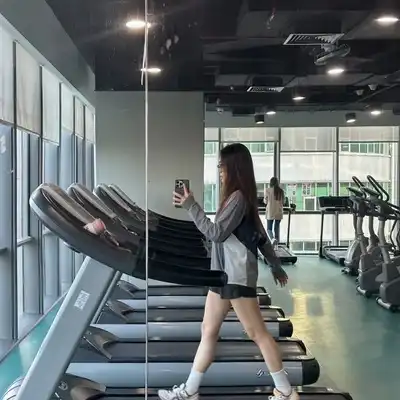 周成
